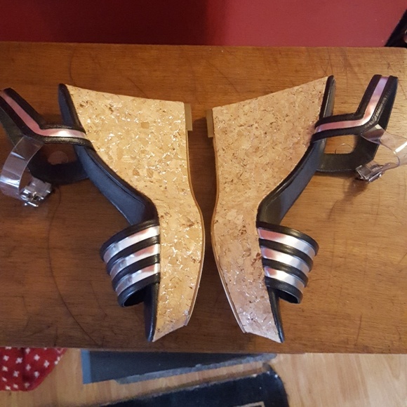 Adrianna Papell Wedges - Picture 4 of 6